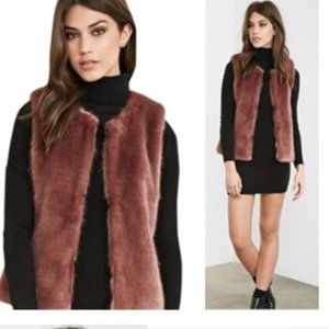 Mauve Forever 21 Faux Fur Vest Plush Soft Medium M